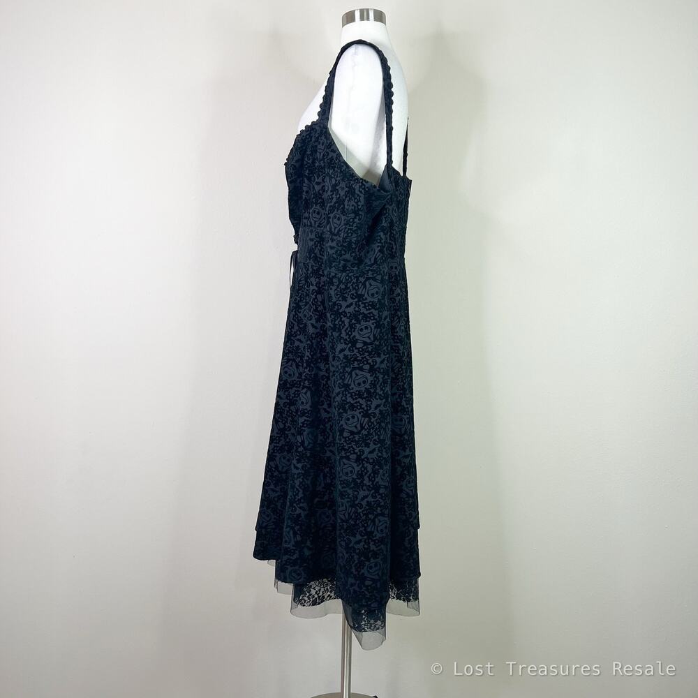 Torrid | Disney Nightmare Before Christmas Jack Skellington Midi Dress Plus Size - Picture 8 of 9